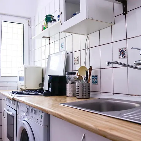 Park Hollywood * Бухарест